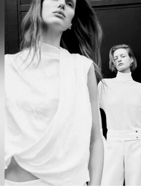 Zara SATIN EFFECT WRAP TOP
